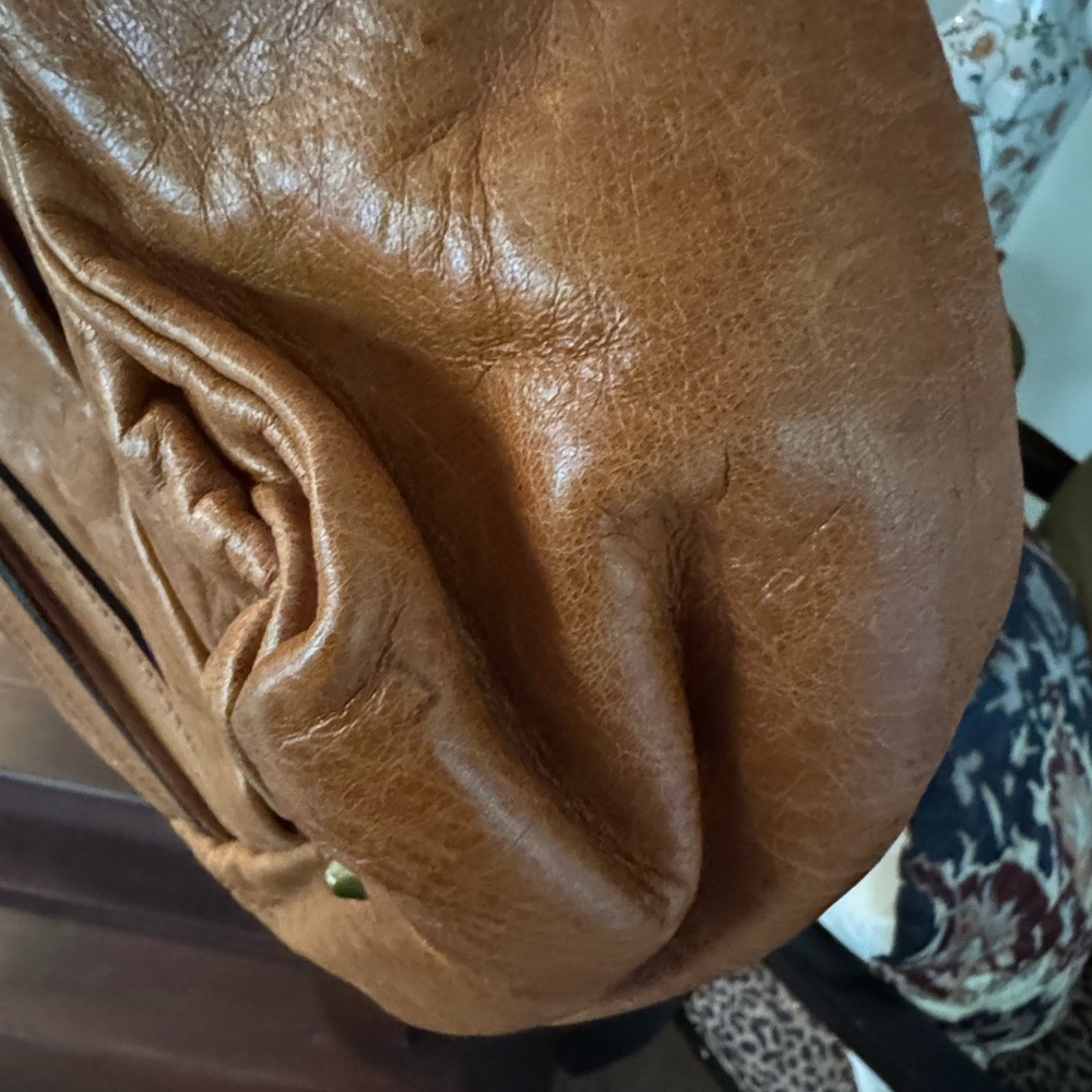 Chloe Tan Leather Heloise Shoulder Bag - Picture 13 of 13